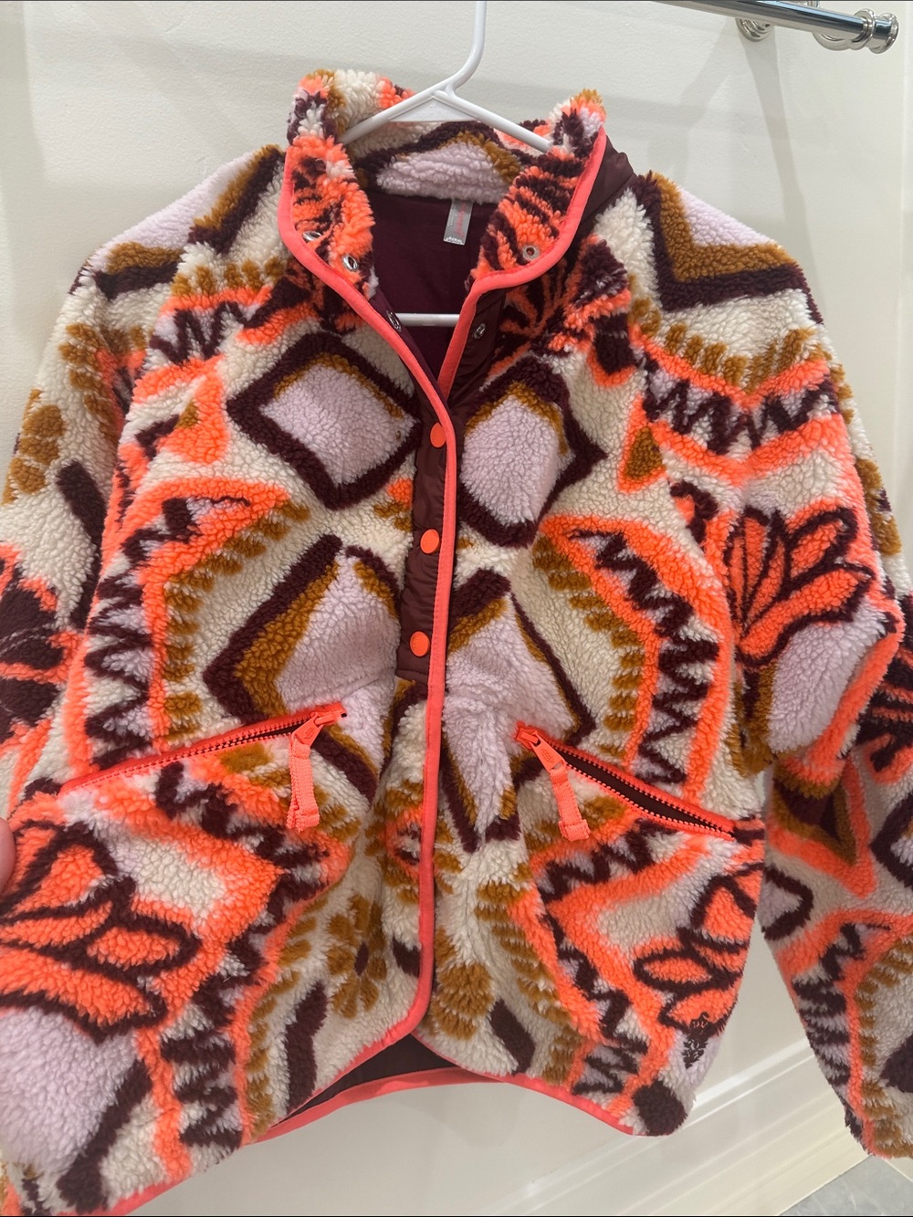 Women’s Printed Sherpa Fleece Jacket - Pink & Orange free people hit the slopes - Picture 5 of 6